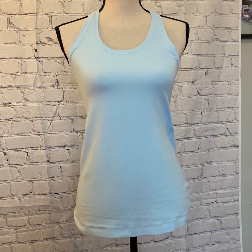 Lululemon Cool Racerback II in Nulu.